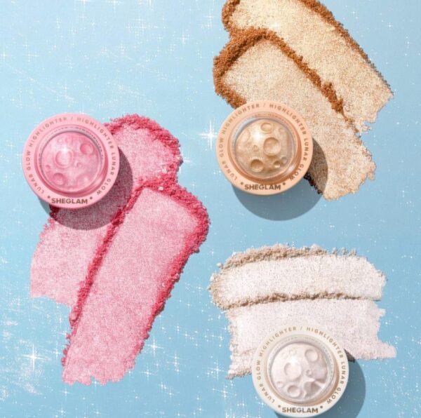 Lunar Glow Highlighter